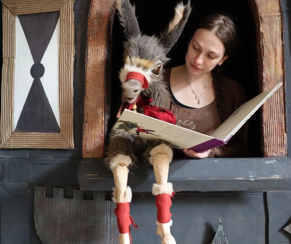 Voorstelling 'De Ezelprins'  door Spiegelbeesten