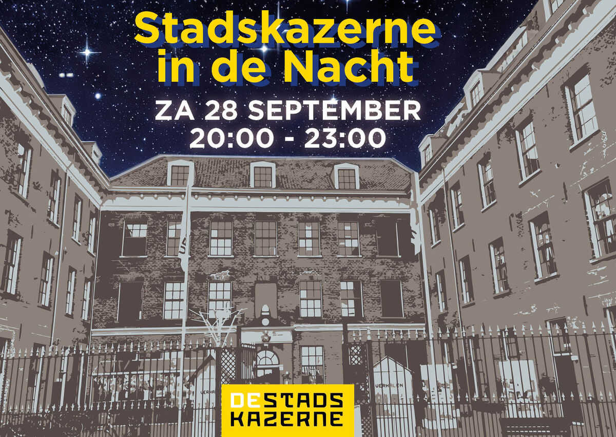 Stadskazerne in de Nacht