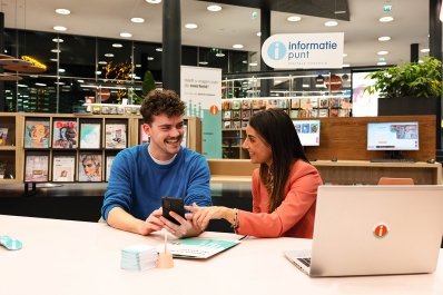 Informatiepunt Digitale Overheid voor jongeren